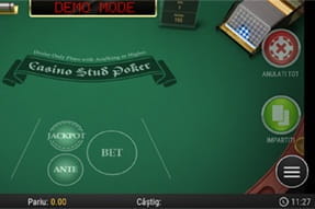 Joacă stud poker de pe mobil