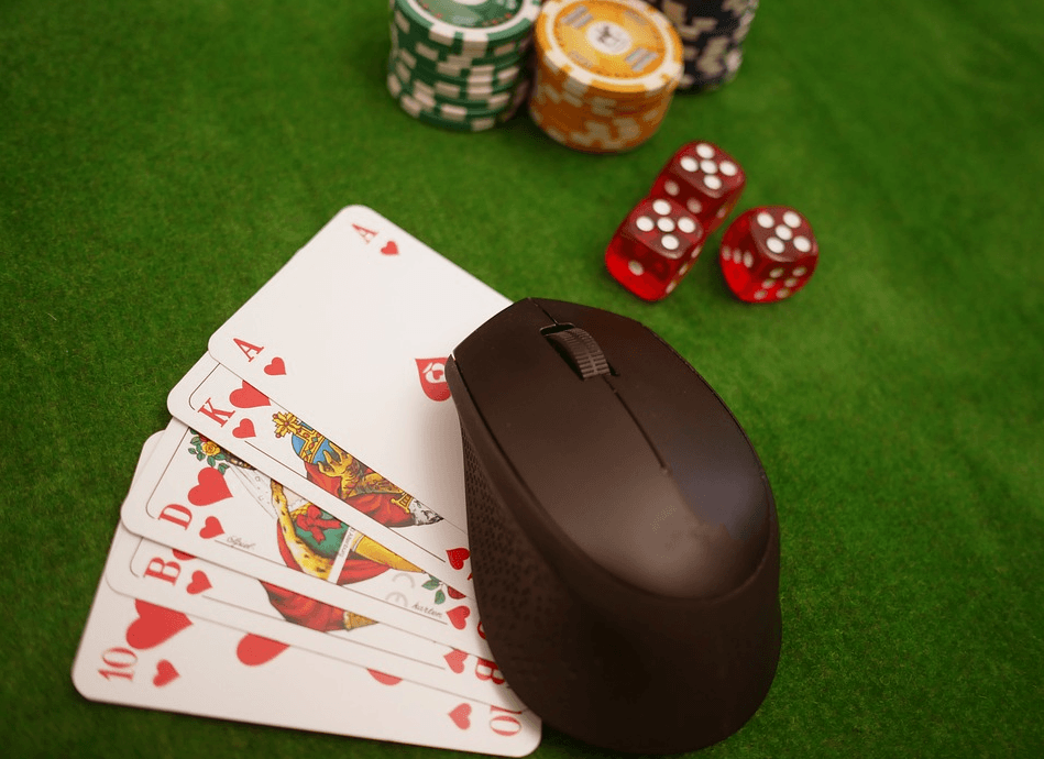 Un joc de poker online cu limită scăzută