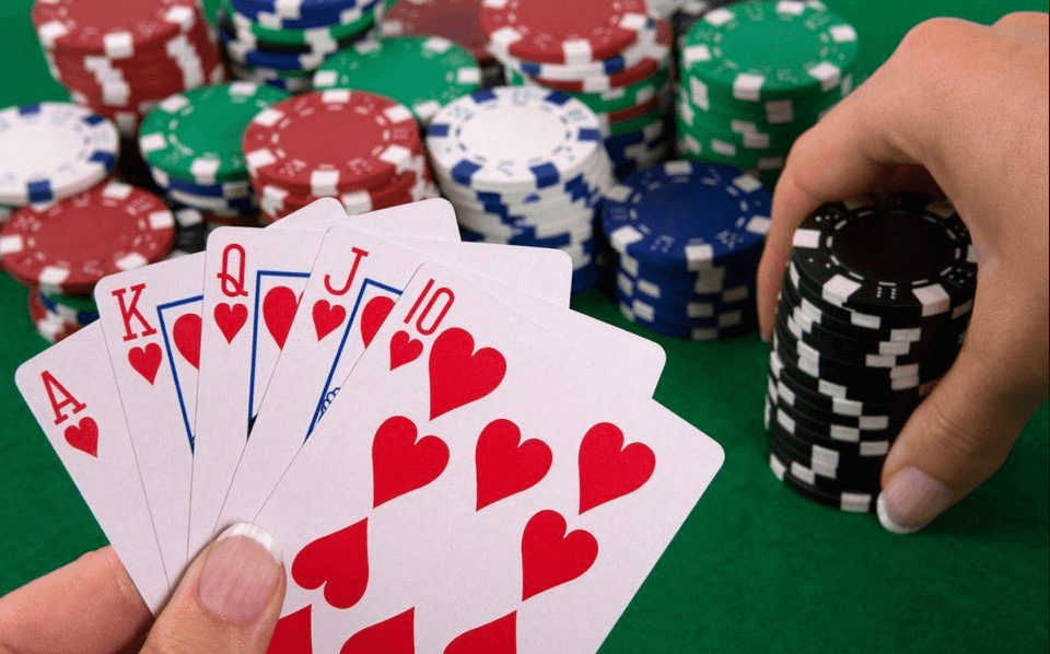 Scandal la poker