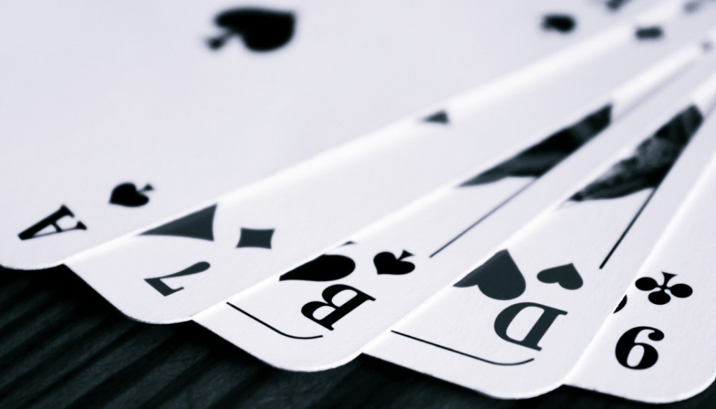 Strategii și comportament la jocuri de noroc